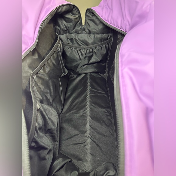 Large CALPAK Luka Duffle - Picture 12 of 16